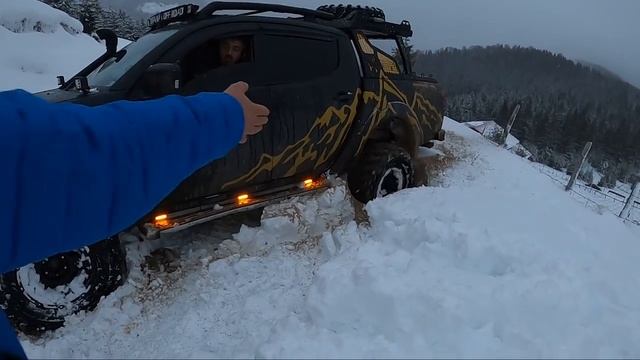 Nissan Pathfinder?Ford Ranger 3.2?L200 OFF ROAD TURKIYE?? смотреть онлайн