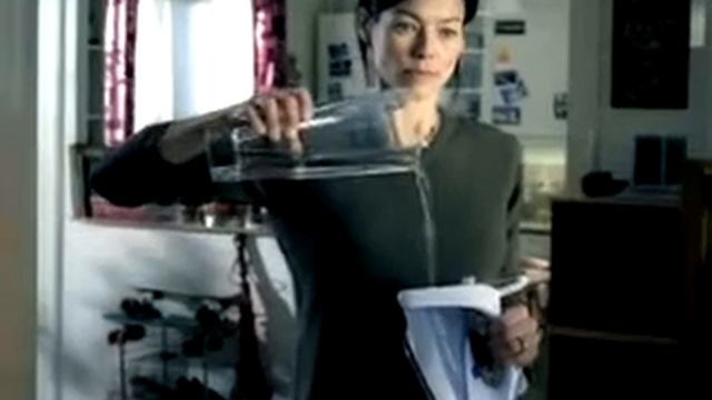 Tefal Dampfbügeleisen Aquaspeed - TV-Spot смотреть онлайн