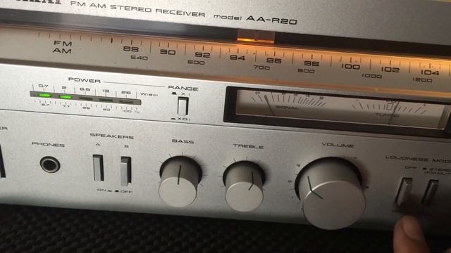 AKAI AA-R20 AM/FM Stereo Receiver (2 x 30W) смотреть онлайн