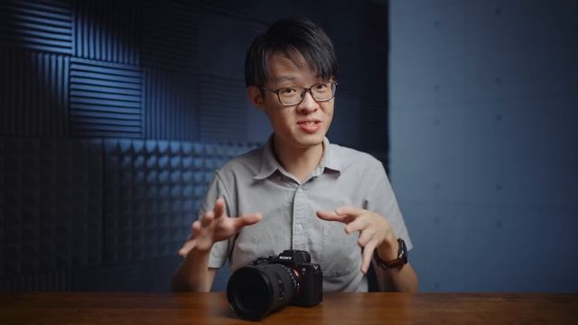 Sony Alpha 7R V Hands-on - High Resolution Overhaul! (A7R5) смотреть онлайн