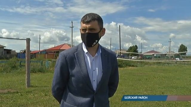 Жители Беи не могут добиться от районных чиновников благоустройства детской площадки смотреть онлайн