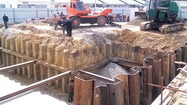 АНАПА 2016. СТРОИТЕЛЬСТВО ПОДЗЕМНОГО ПЕШЕХОДНОГО ПЕРЕХОДА. ЧАСТЬ 8. смотреть онлайн
