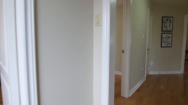 8 Hunter Drive, Ajax - Open House Video Tour смотреть онлайн