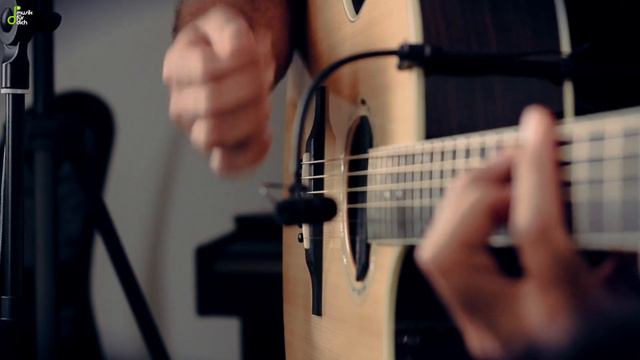 Stitches Shawn Mendes live acoustic cover by Xenia Lane and Tamas смотреть онлайн