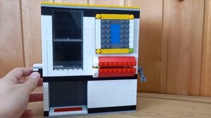 КАК СДЕЛАТЬ БОЛЬШУЮ КОНФЕТНИЦУ С КУПЮРОПРИЕМНИКОМ ИЗ ЛЕГО!