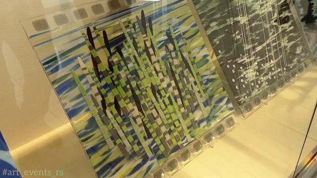 Выставка в музее художественного стекла "СЕМЕЙНЫЕ ЦЕННОСТИ " смотреть онлайн