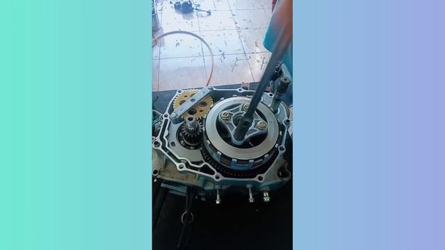 Skygo Earl150 engine assembly part2 смотреть онлайн