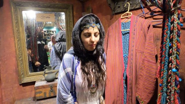 IRAN | Azerbaijani Girl Shows Me Her Jewellery Shop 🇮🇷 смотреть онлайн