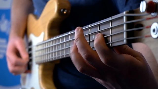 BBC Sherlock Theme on Guitar смотреть онлайн
