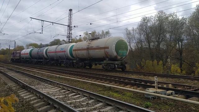 Маневры Тепловоза ТЭМ2У-8057 на станции Белые столбы.