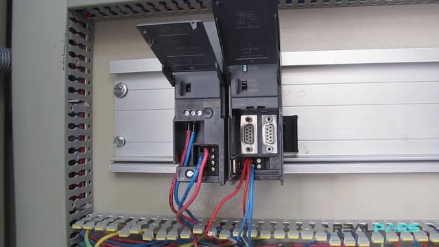 03  Монтаж модулей ПЛК