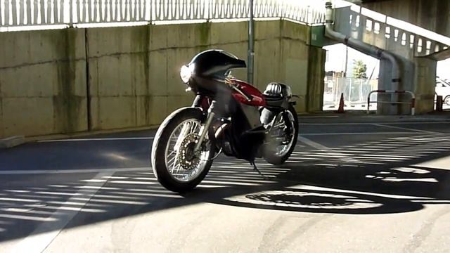 GB250 CLUBMAN AN-BU BALLE MODEL смотреть онлайн