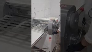 HYSP 520 ЛУЧШАЯ ТЕСТОРАСКАТОЧНАЯ МАШИНА В ДЕЙСТВИИ !