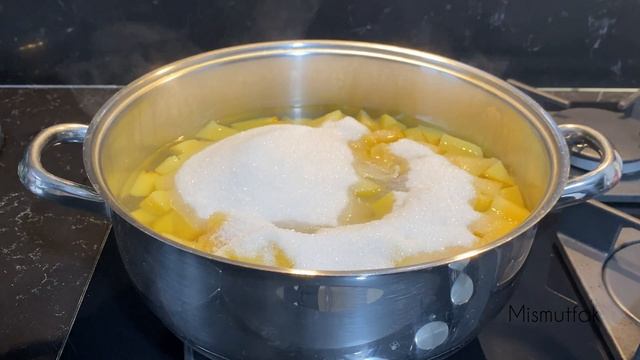 KIPKIRMIZI AYVA REÇELİ İÇİN TEK BİR MALZEME YETER.KIVAMLI VE TAM ÖLÇÜLÜ AYVA REÇELİ,REÇEL ÇEŞİTLERİ смотреть онлайн