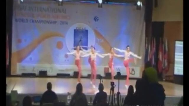 В столице Чехии, прошел Чемпионат и Первенство Мира по спортивной и фитнес-аэробике. смотреть онлайн