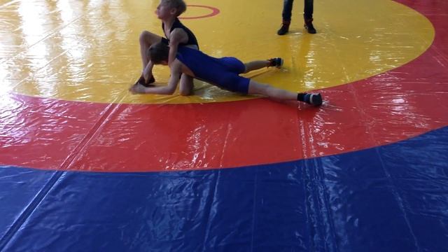 ХХ открытый городской турнир по греко-римской борьбе 2006-07г.р.,посвященный дню космонавтики смотреть онлайн