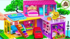 Миниатюрный трех этажный четырех комнатный домик для всей семьи из картона /198