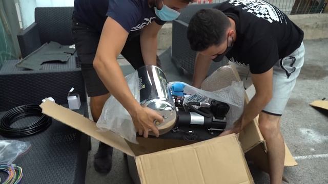 Transformando un BMW E30 en 10 Minutos смотреть онлайн