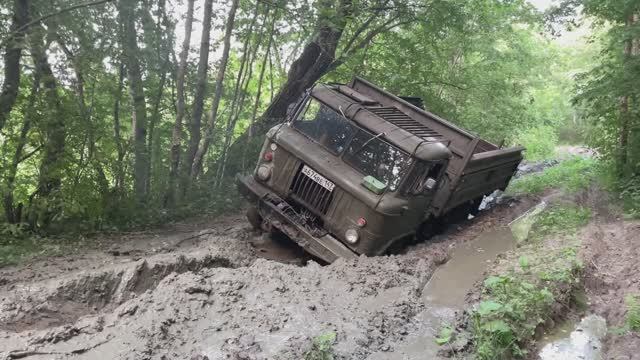 Газ66 шишига на бездорожье Offroad смотреть онлайн
