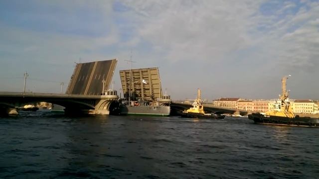 "Аврора" уходит на ремонт смотреть онлайн