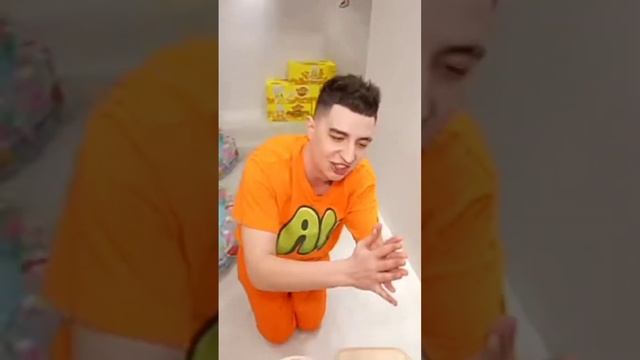 танцы устроим танцы Ты такая классная крутишься в пространстве #roblox #гачалайф #майнкрафт #прикол смотреть онлайн