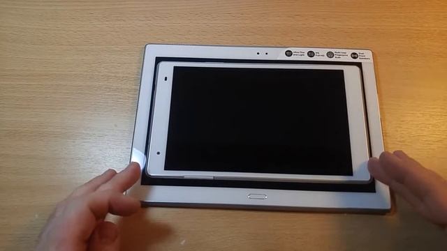 Два планшета Lenovo Tab 4 8 Plus и Lenovo Tab 4 10 Plus