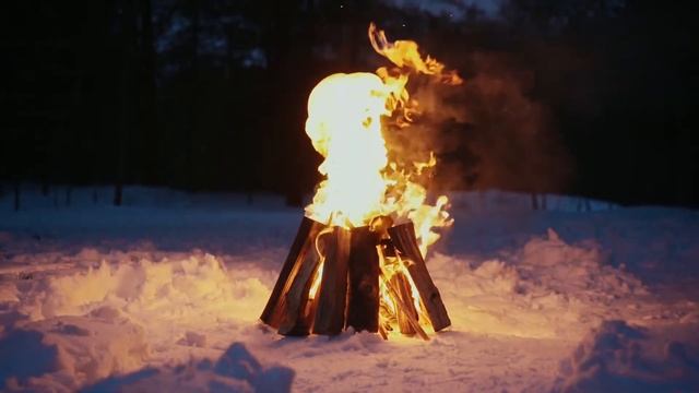 Звуки горящего костра в ночном лесу для крепкого сна и гарантированного расслабления. смотреть онлайн