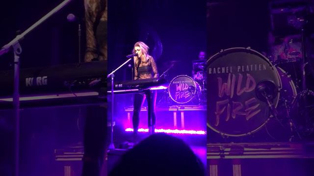 Rachel Platten: Don't You Worry Child in Boston смотреть онлайн