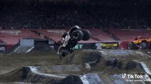 монстер трак