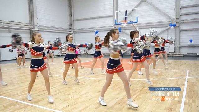 Новый ФОК в Новоильинском районе Новокузнецка торжественно открыли смотреть онлайн