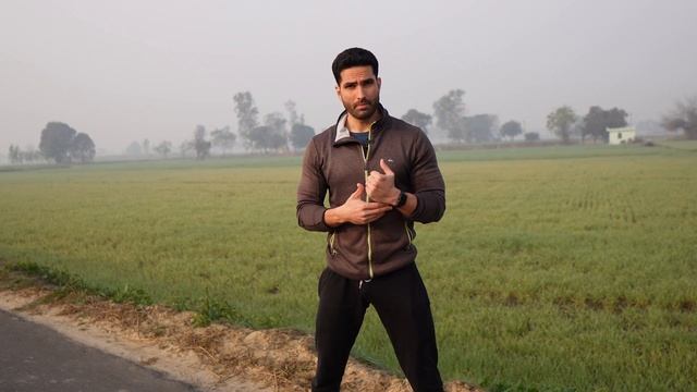 5 BEST Health Features in Apple watch SERIES 7. (HINDI) смотреть онлайн