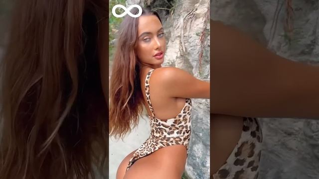 Kamila Davies | American/Brazilian Model, Instagram Sensation & Influencer  - Bio & Info
