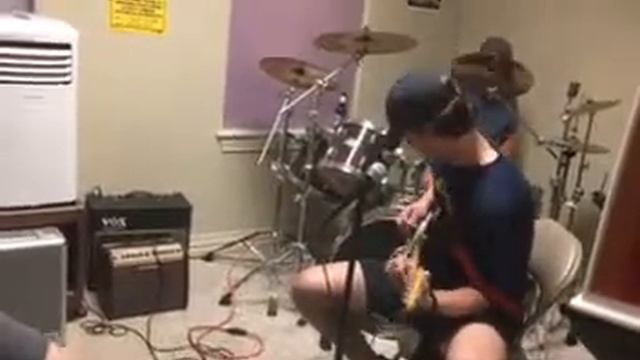 Cool original song with the oldtimer смотреть онлайн