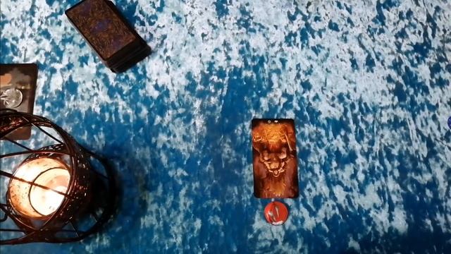 Сделает ли он первый шаг? Онлайн гадание. Таро. смотреть онлайн