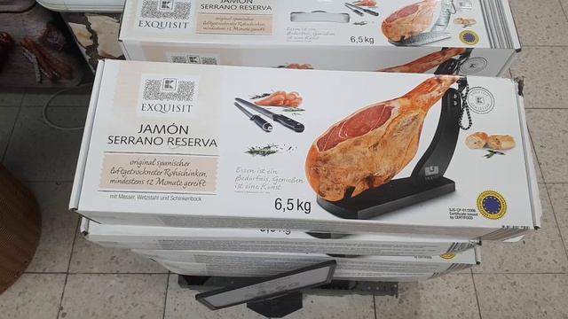 Хамон.  Jamon Serrano Reserva. 