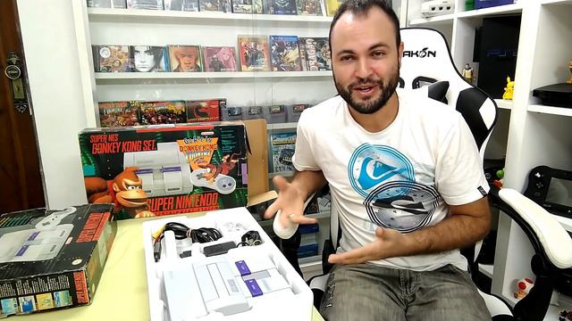 Unboxing Super Nintendo Donkey Kong Set смотреть онлайн