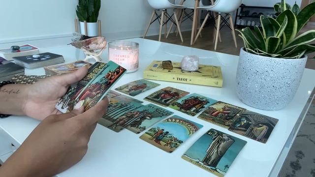 Taurus ♉️ WOW!! The emperor is STEPPING UP!! And THIS has NEVER happened in a reading before!! ♥️ смотреть онлайн