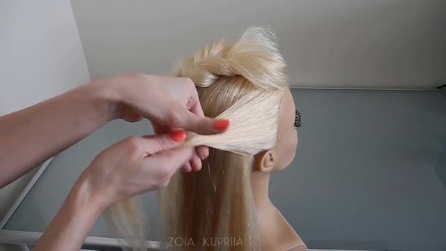 Быстрая и легкая прическа. Стильный пучок. Quick and Easy Hairstyle. смотреть онлайн