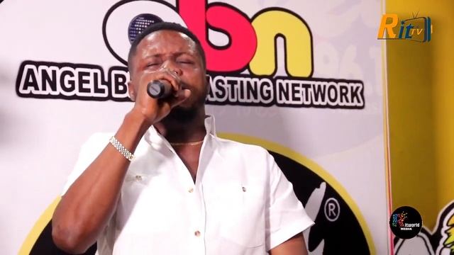 Dynamic Worshiper - Min Akwasi Agyemang Oracle storms Angel FM with Broda Sammy. смотреть онлайн