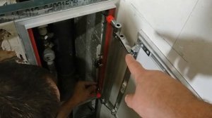 Установка люка скрытого монтажа для плитки. Люк - невидимка!