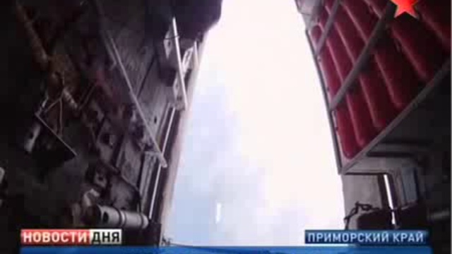 ВИДЕО-РЕПОРТАЖ ИЗ КАБИНЫ ЛЁТЧИКОВ САМОЛЁТА Ил-38 смотреть онлайн