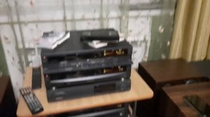 первая причина провалов стерео и треска при записи  на HIFI стерео видеомагнитофон может . кассета.