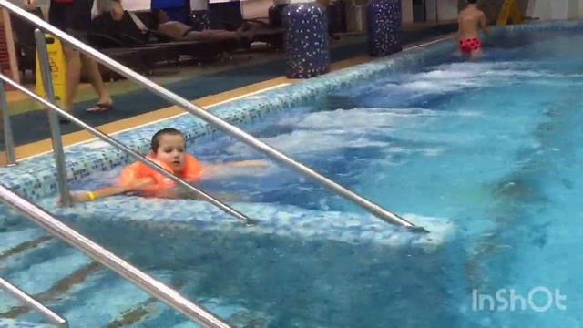 Аквапарк Сургут / VLOG смотреть онлайн