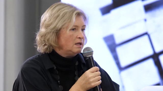 Круглый стол: «Портреты новых поколений заказчиков на фоне авторских интерьеров» смотреть онлайн