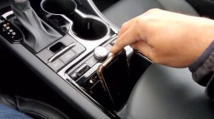 CK - 2022 Kia K5 - How To Use Your Wireless Phone Charger!