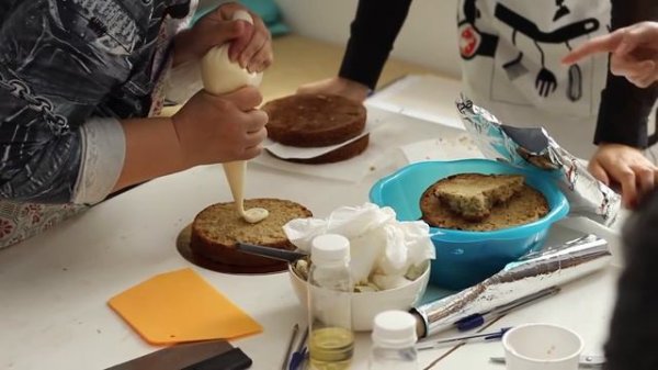 Мастер класс Andy Chef в Казани. Март 2016. Готовим торт