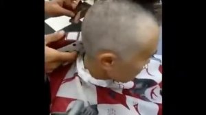 Решила побриться налысо