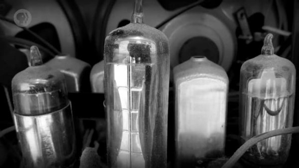 Crash Course Computer Science Preview