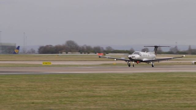 Plane Spotting - Manchester Airport UK Mid Feb 2023 in 4K смотреть онлайн