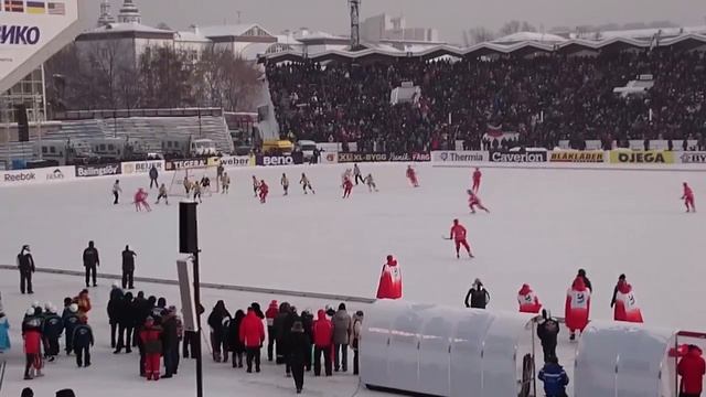 Хоккей. Немного видео с телефона.Иркутск 2014 смотреть онлайн